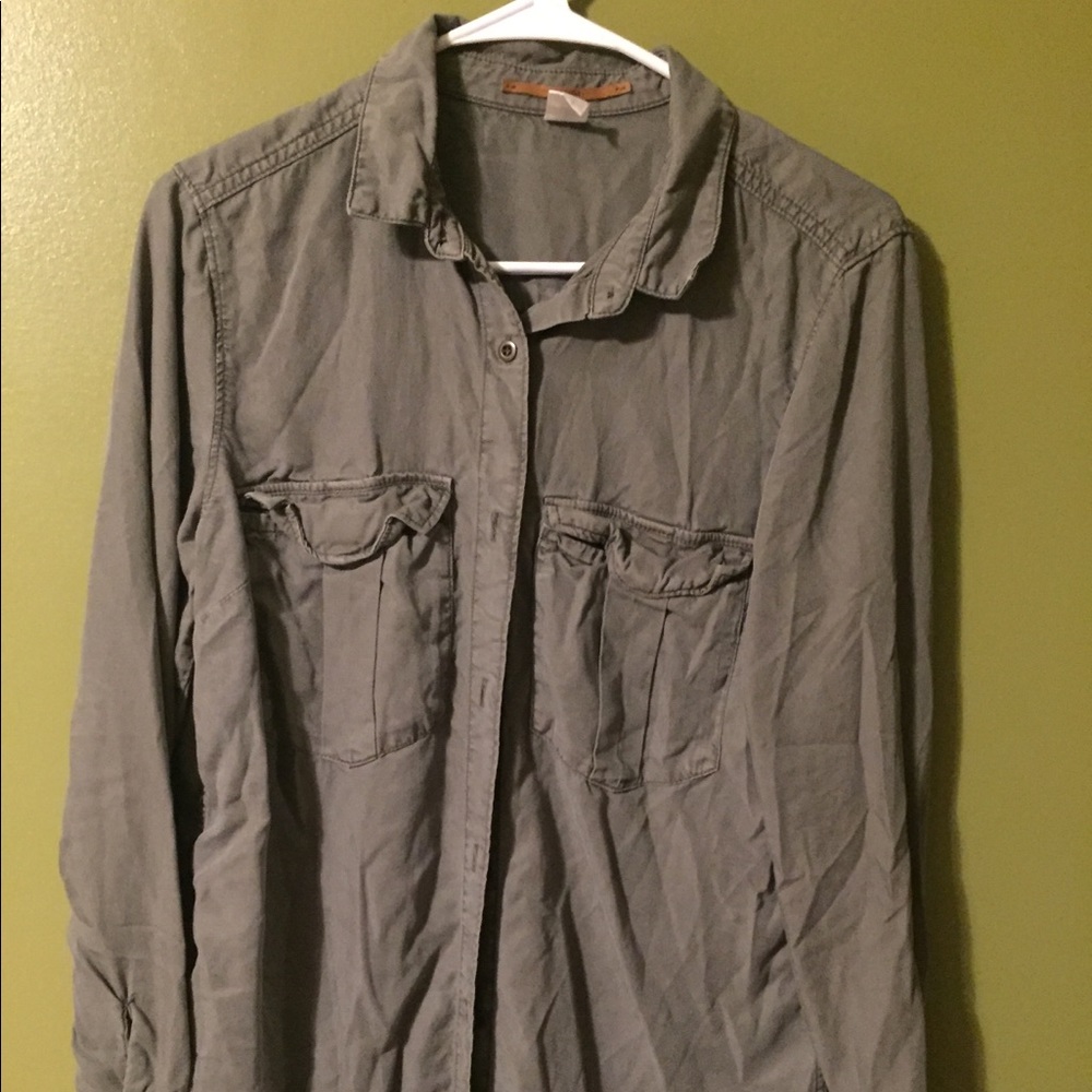 Denim Like Button Up. NWOT.